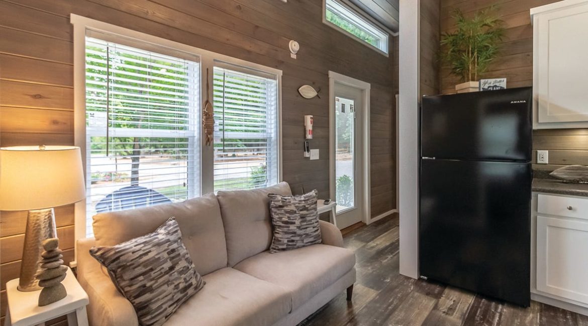 glenwood-cottage-interior-01